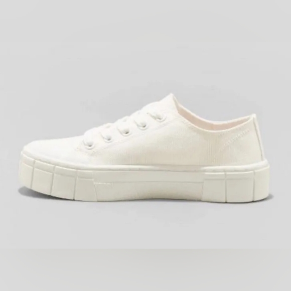 *Mad Love Women's  Fran Sneakers - White, Size 10 - Picture 3 of 7